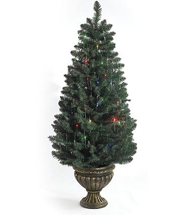 Illustration for article titled 8 High-Tech Christmas Trees